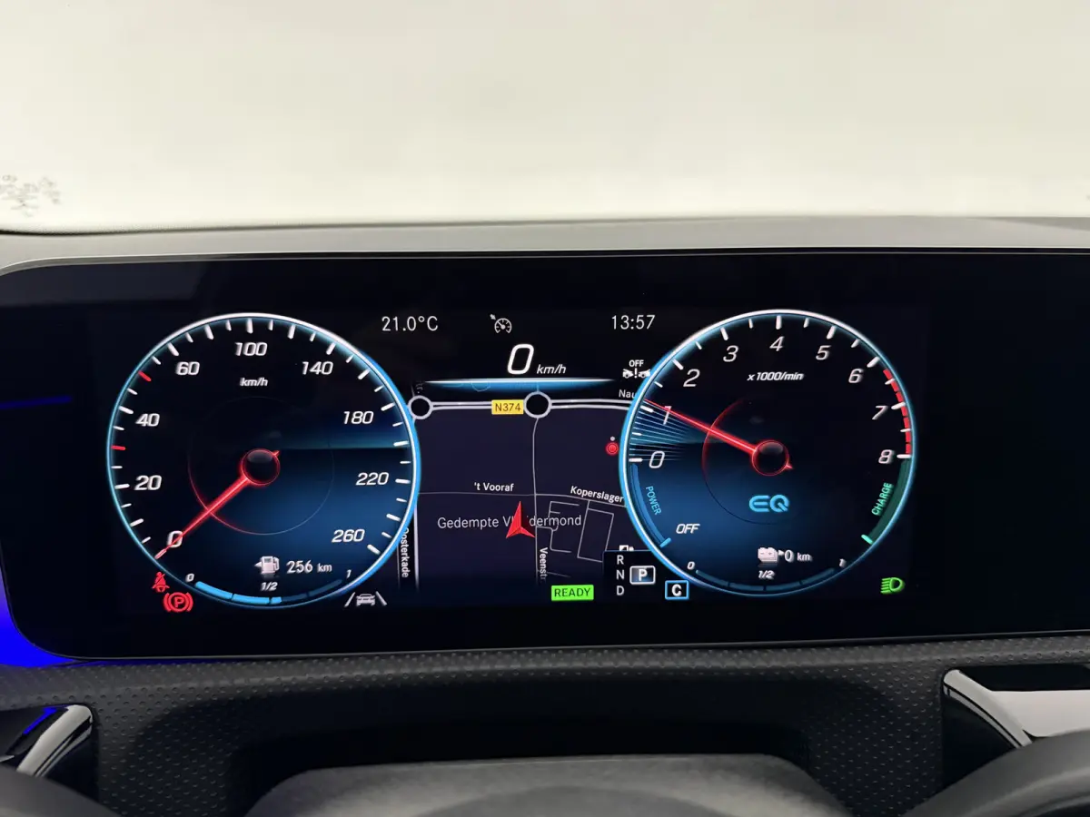 250 e AMG Limited | Camera | Virtual | Sfeer | LED | Carplay | Navi | Parkeersens.