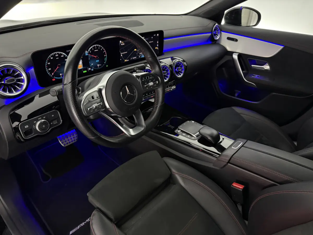 250 e AMG Limited | Camera | Virtual | Sfeer | LED | Carplay | Navi | Parkeersens.