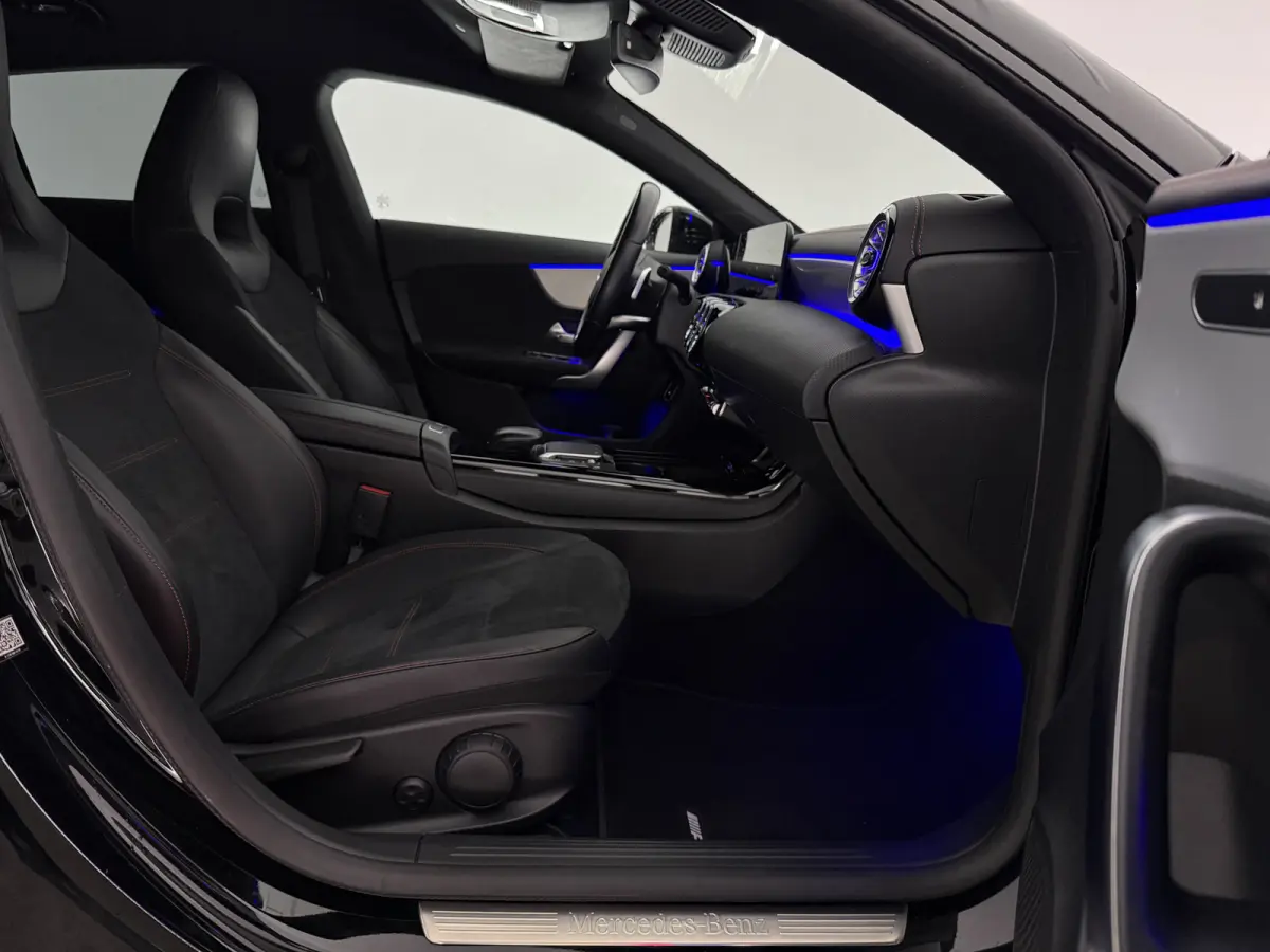 250 e AMG Limited | Camera | Virtual | Sfeer | LED | Carplay | Navi | Parkeersens.