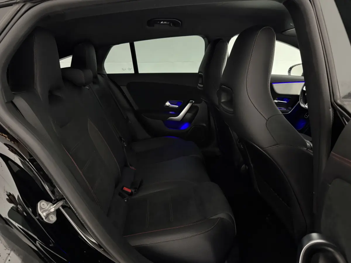 250 e AMG Limited | Camera | Virtual | Sfeer | LED | Carplay | Navi | Parkeersens.