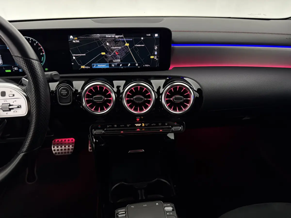 250 e AMG Limited | Camera | Virtual | Sfeer | LED | Carplay | Navi | Parkeersens.