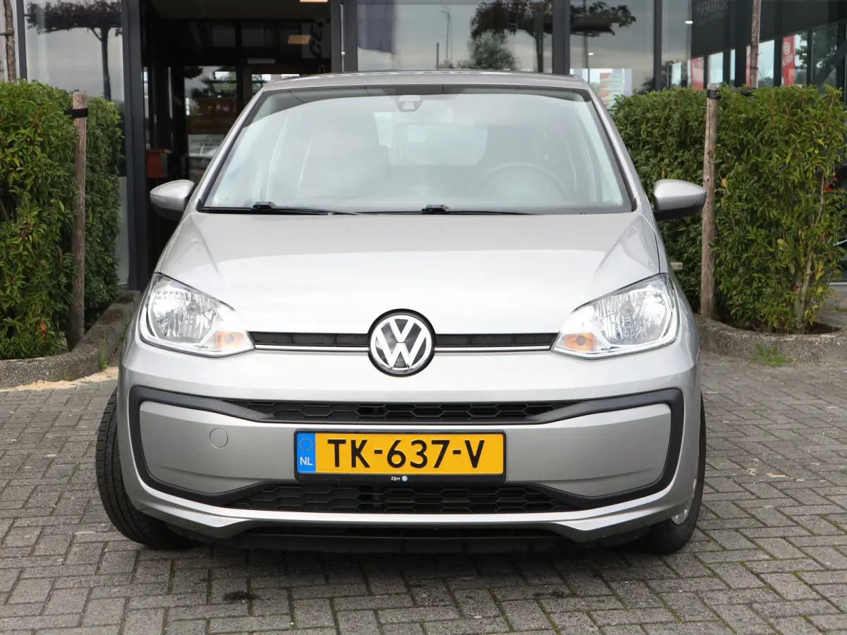 Up! 1.0 BMT move up! AIRCO 5 DRS NL AUTO APK 08-2027
