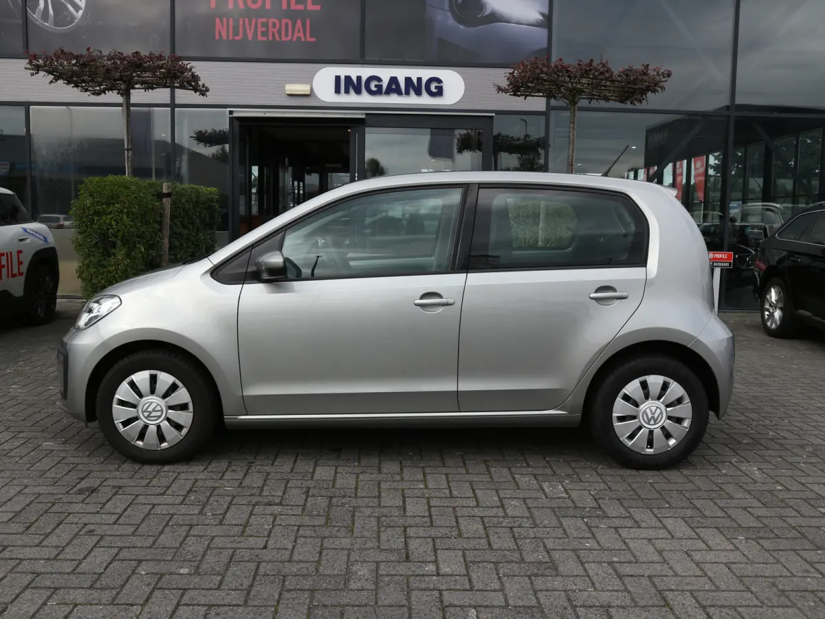 Up! 1.0 BMT move up! AIRCO 5 DRS NL AUTO APK 08-2027