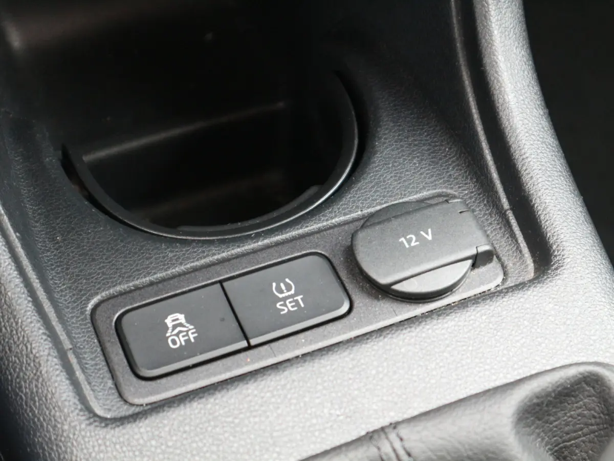 Up! 1.0 BMT move up! AIRCO 5 DRS NL AUTO APK 08-2027