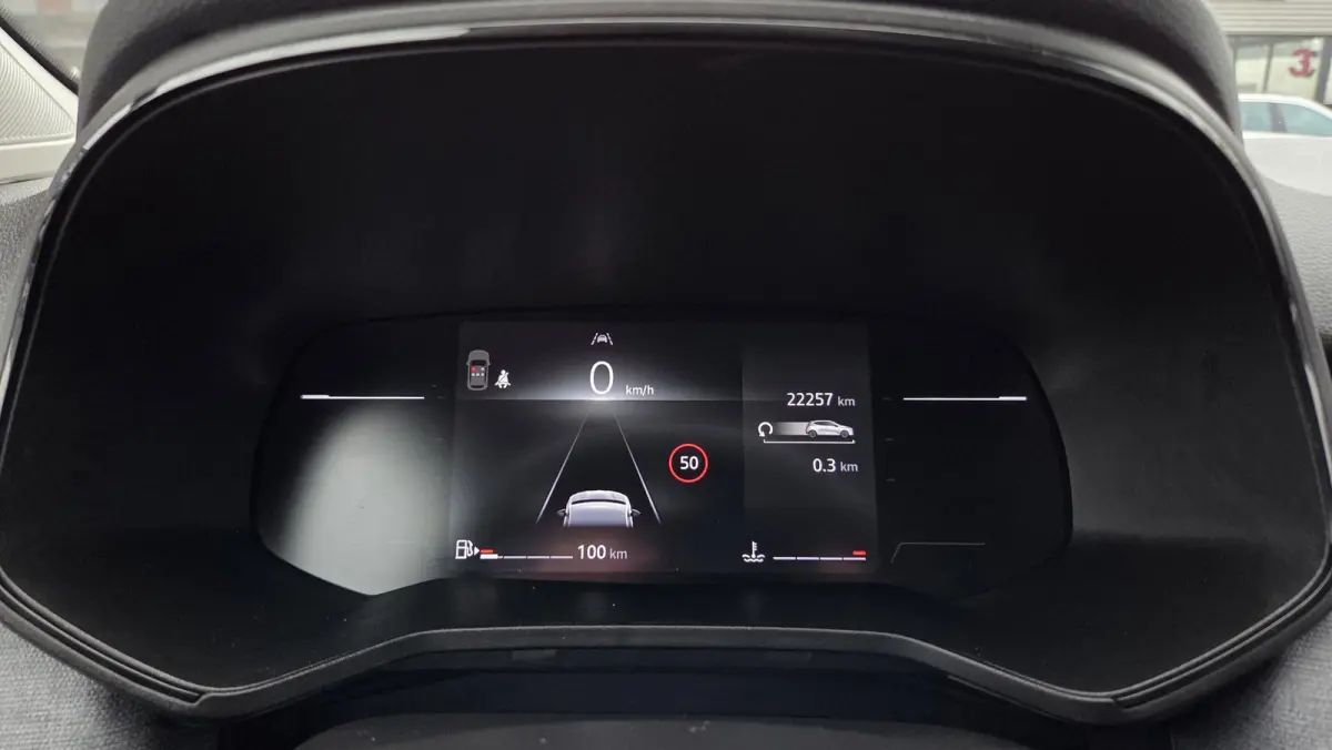 1.0 TCe 90 GPF evolution Carplay Cruise Control Achteruitrijcamera Privacy Glass Full LED