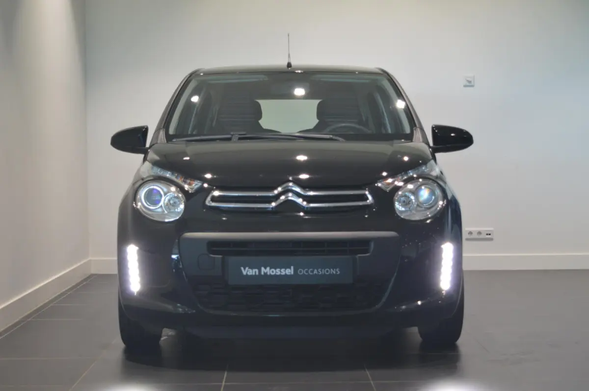 1.0 VTi Feel ZUINIG - AIRCO - BLUETOOTH