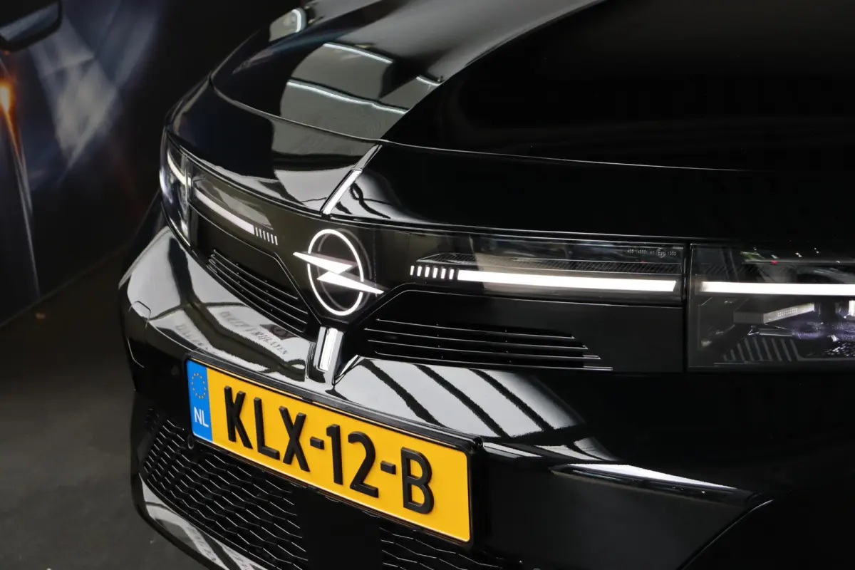58 kWh Business Edition Achteruitrijcamera Stoel-Stuurverwarming