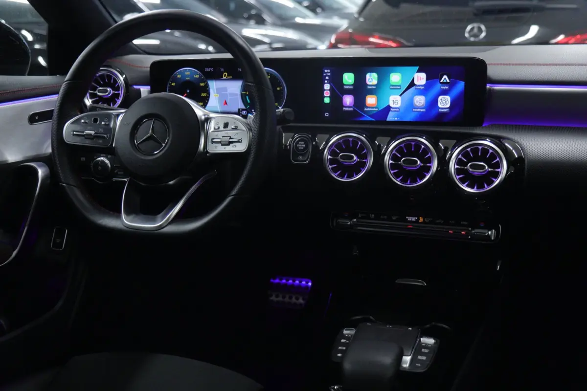 200 Business Solution AMG PANO/CAM/KEYLESS/LANEASSIST/VOL