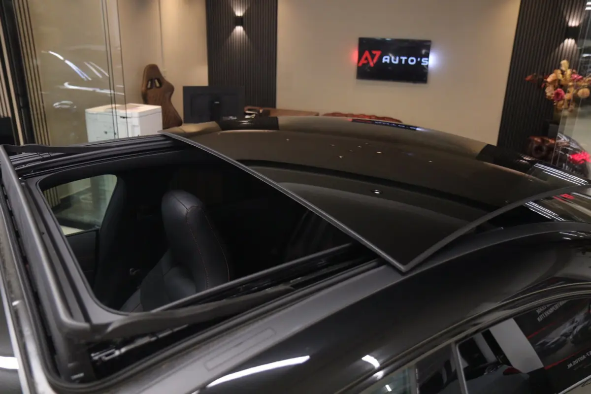 200 Business Solution AMG PANO/CAM/KEYLESS/LANEASSIST/VOL