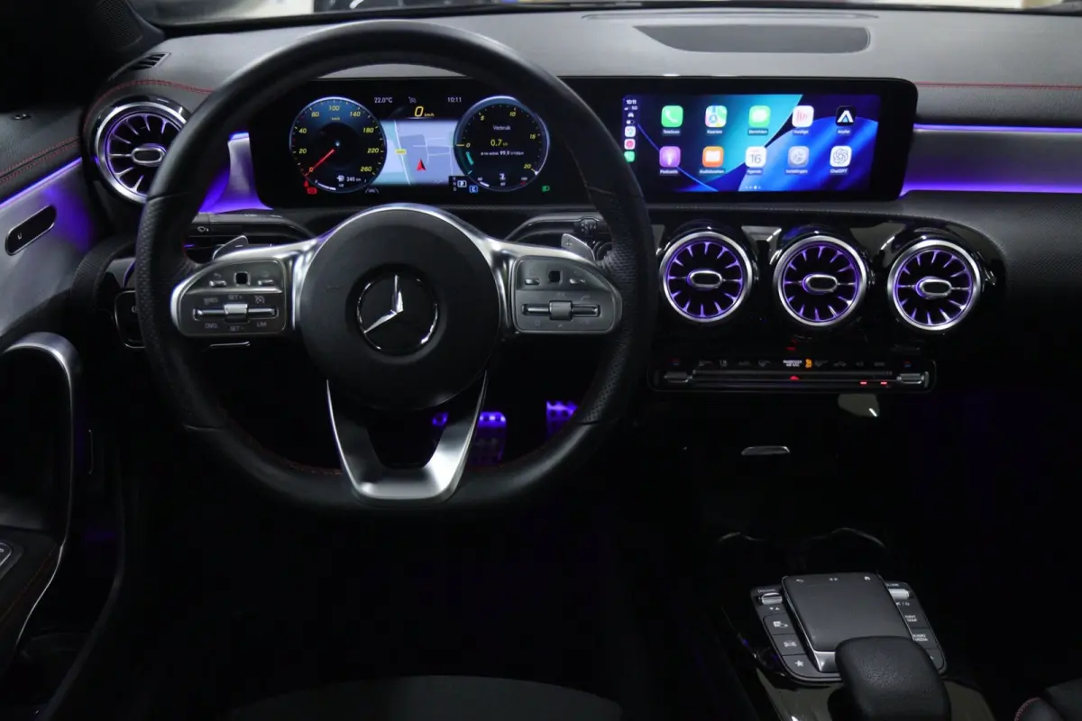 200 Business Solution AMG PANO/CAM/KEYLESS/LANEASSIST/VOL
