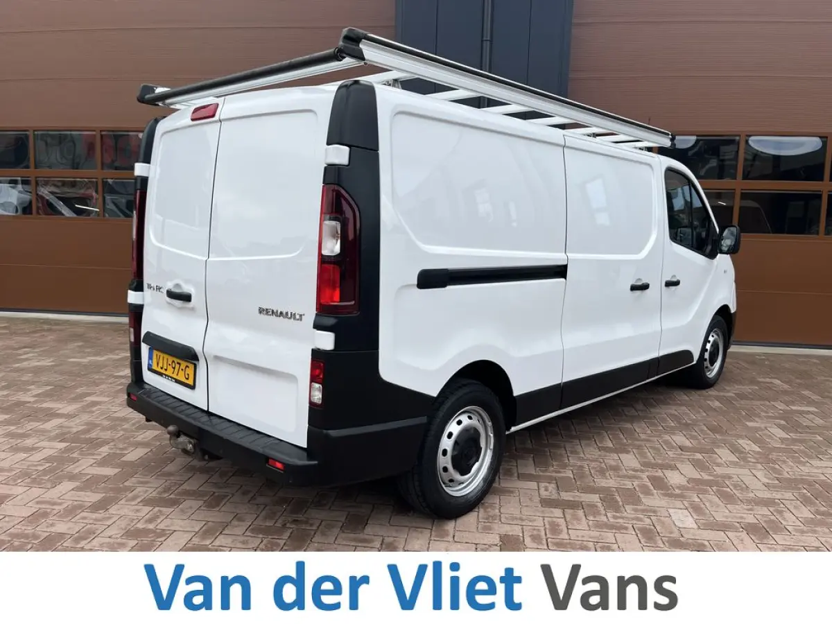 2.0 dCi 120pk L2 Comfort 3p Lease €287 p/m, Trekhaak, 2 Schuifdeuren, Airco, PDC, Cruise controle, Onderhoudshistorie aanwezig