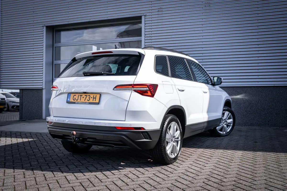 1.5 TSI ACT Business Edition | Achteruitrijcamera | Lichtmetalen velgen 17" | Trekhaak uitklapbaar