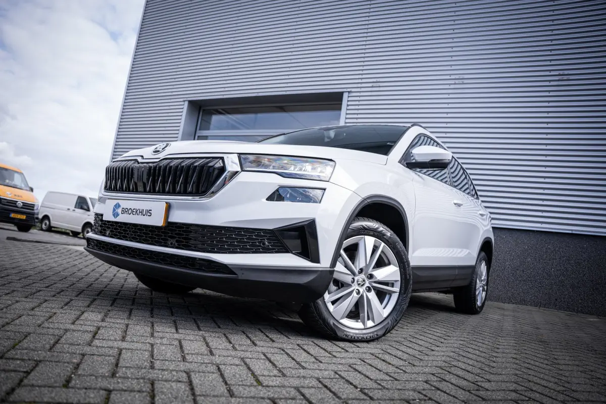 1.5 TSI ACT Business Edition | Achteruitrijcamera | Lichtmetalen velgen 17" | Trekhaak uitklapbaar