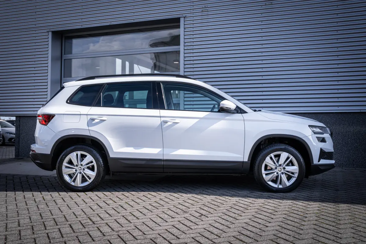 1.5 TSI ACT Business Edition | Achteruitrijcamera | Lichtmetalen velgen 17" | Trekhaak uitklapbaar