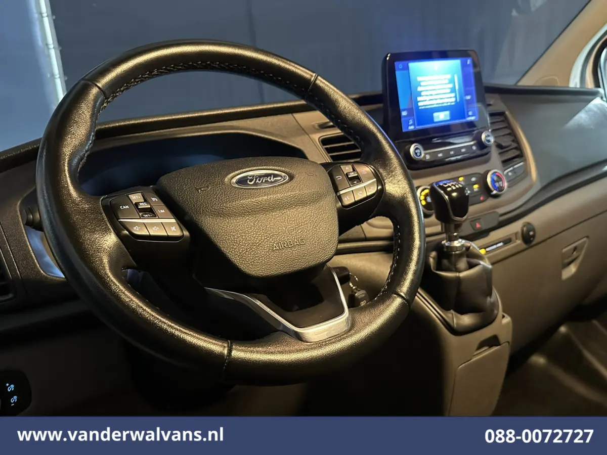 2.0 TDCI L2H1 Euro6 Airco | Camera | Navigatie | LED | Apple Carplay Cruisecontrol, Stoelverwarming, Verwarmde Voorruit, Parkeersensoren, Bijrijdersbank