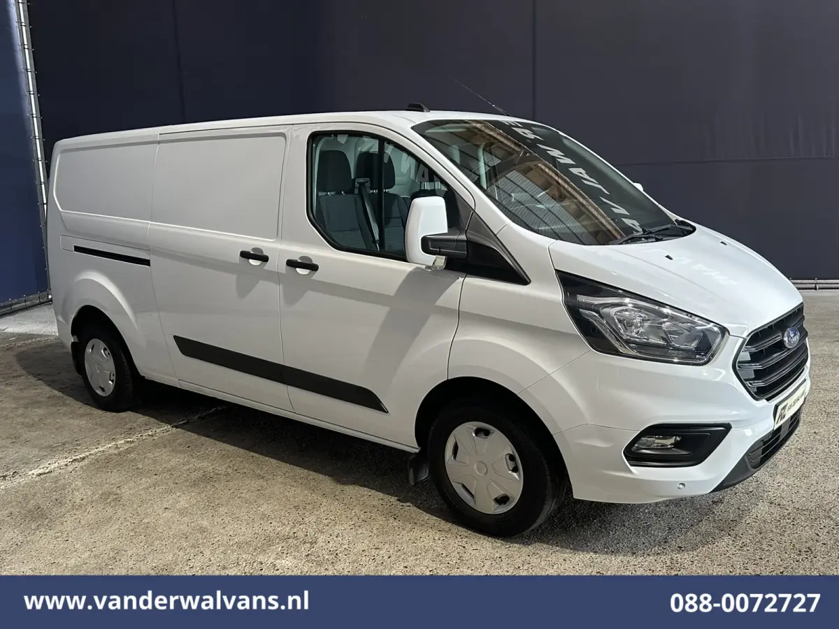 2.0 TDCI L2H1 Euro6 Airco | Camera | Navigatie | LED | Apple Carplay Cruisecontrol, Stoelverwarming, Verwarmde Voorruit, Parkeersensoren, Bijrijdersbank