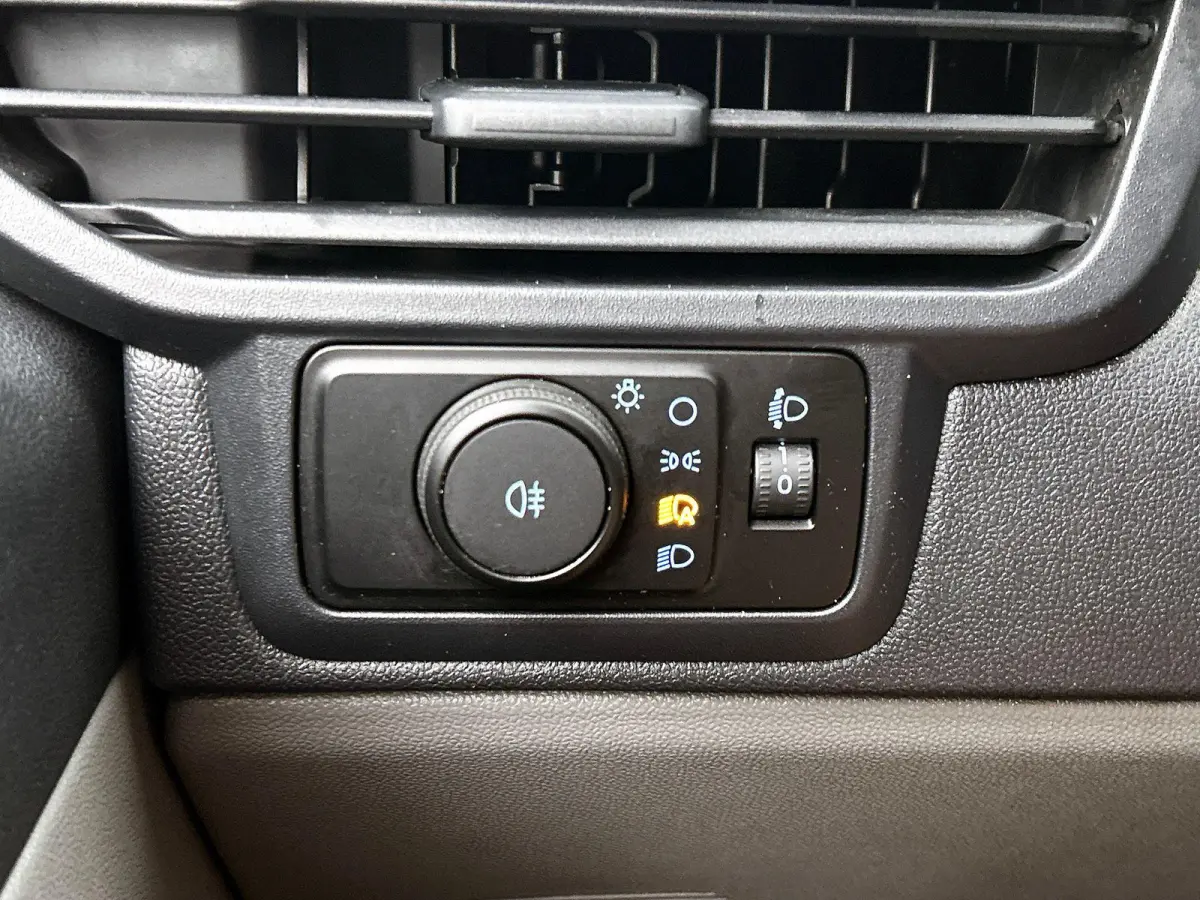 300 2.0 TDCI L2H1 Trend Nieuw Model Automaat Navigatie Parkeersensoren Camera
