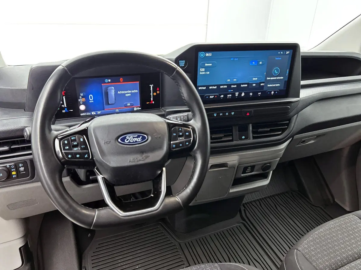 300 2.0 TDCI L2H1 Trend Nieuw Model Automaat Navigatie Parkeersensoren Camera