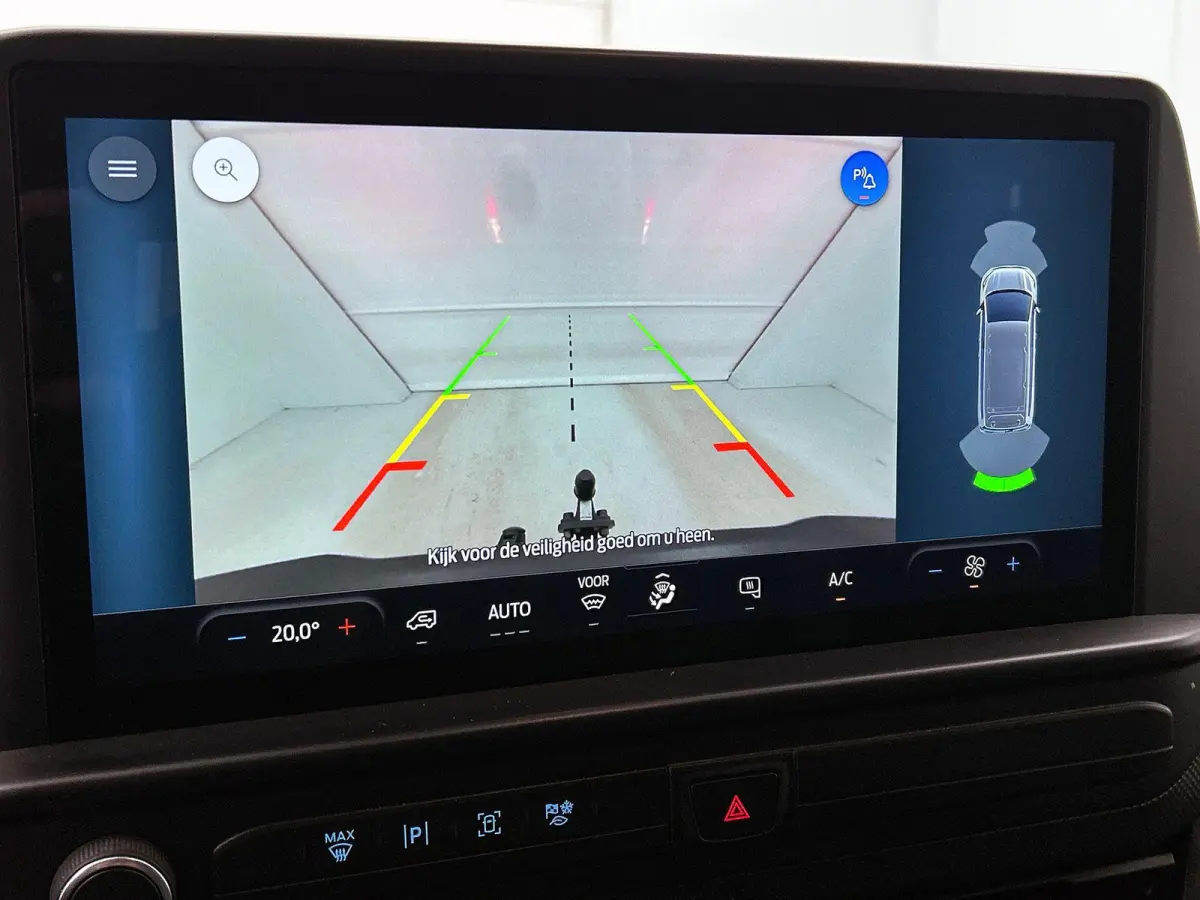 300 2.0 TDCI L2H1 Trend Nieuw Model Automaat Navigatie Parkeersensoren Camera