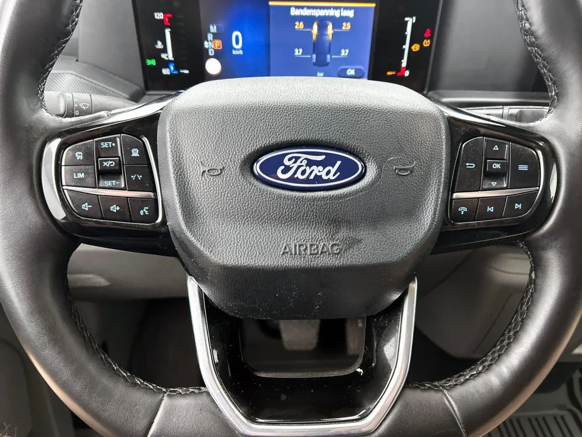 300 2.0 TDCI L2H1 Trend Nieuw Model Automaat Navigatie Parkeersensoren Camera