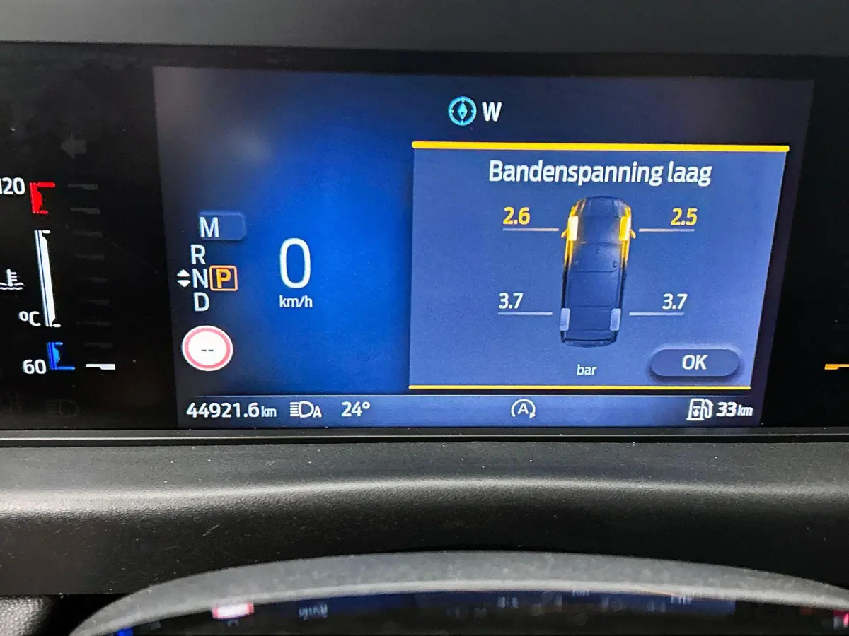 300 2.0 TDCI L2H1 Trend Nieuw Model Automaat Navigatie Parkeersensoren Camera