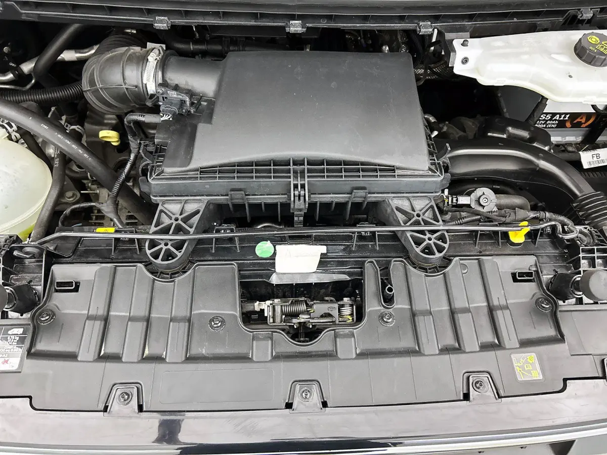 300 2.0 TDCI L2H1 Trend Nieuw Model Automaat Navigatie Parkeersensoren Camera