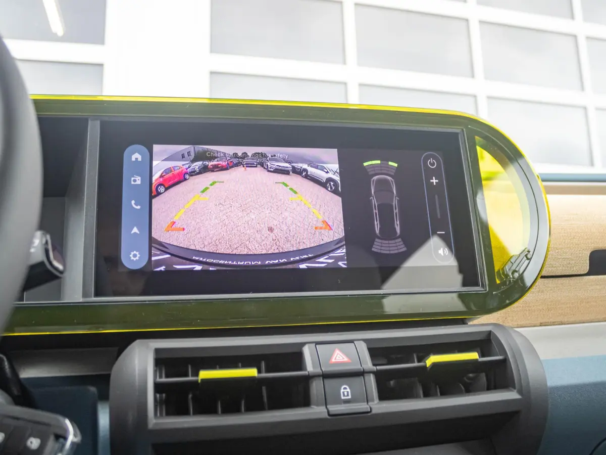 La Prima 44 kWh | Clima | Cruise | Camera | Apple Carplay | 17" | Navi | Winter Pack