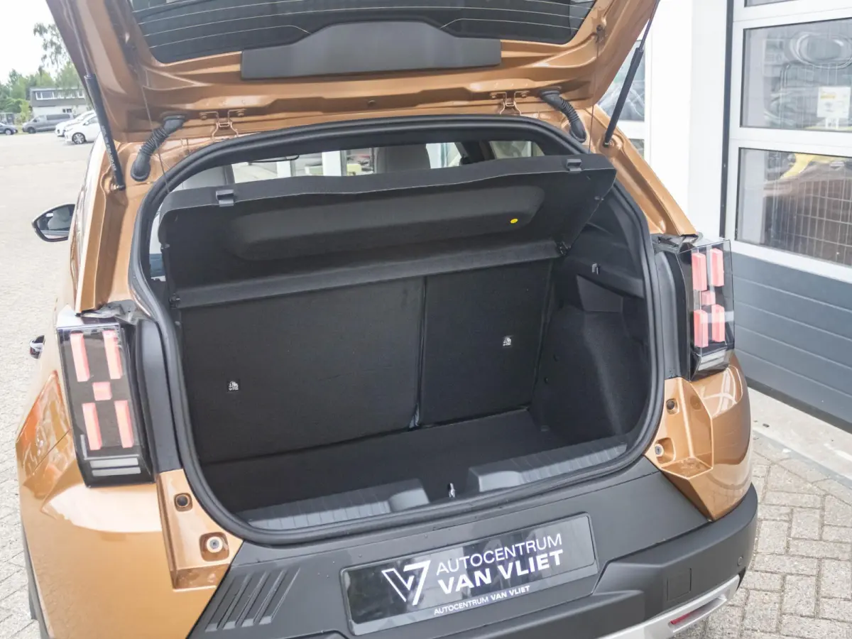 La Prima 44 kWh | Clima | Cruise | Camera | Apple Carplay | 17" | Navi | Winter Pack
