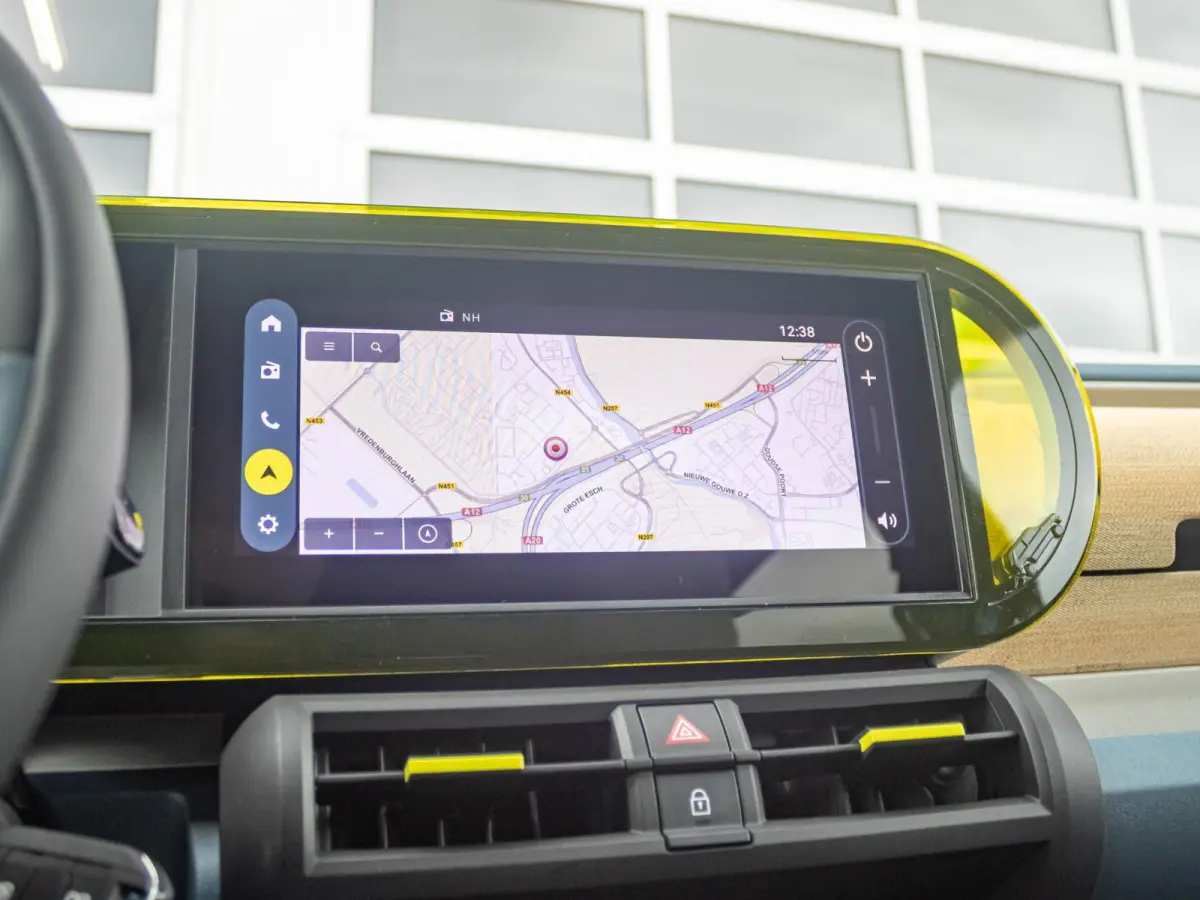 La Prima 44 kWh | Clima | Cruise | Camera | Apple Carplay | 17" | Navi | Winter Pack