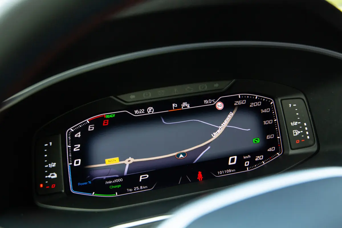 1.4 TSI e-Hybrid PHEV Xperience Business Intense , Panoramadak, Trekhaak, Adap. cruise,