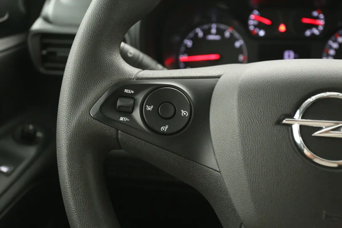 1.5D 102PK | Airco | Cruise | Carplay | Trekhaak | Navi | Parkeersensoren
