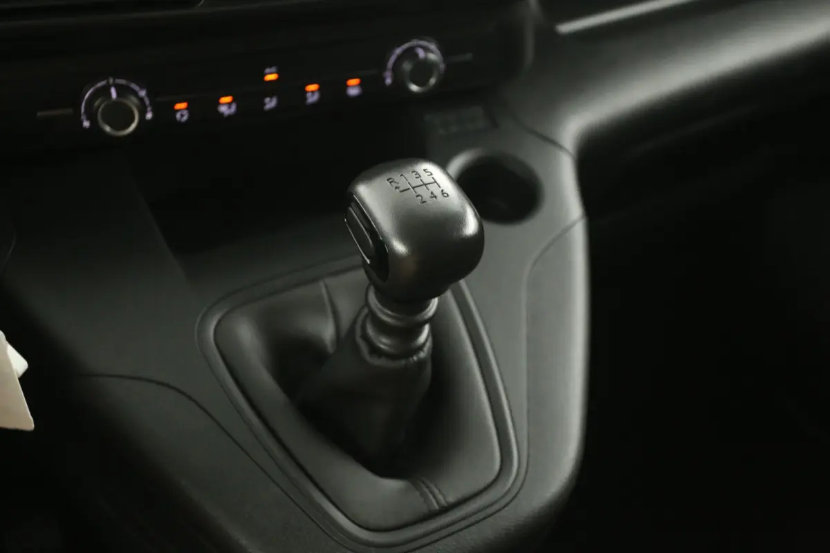 1.5D 102PK | Airco | Cruise | Carplay | Trekhaak | Navi | Parkeersensoren