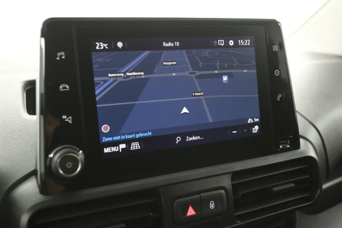 1.5D 102PK | Airco | Cruise | Carplay | Trekhaak | Navi | Parkeersensoren
