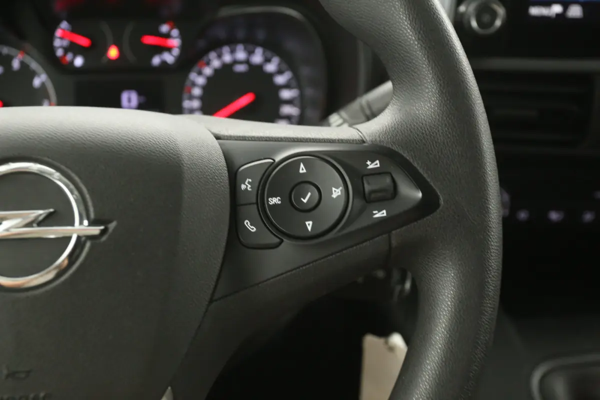 1.5D 102PK | Airco | Cruise | Carplay | Trekhaak | Navi | Parkeersensoren