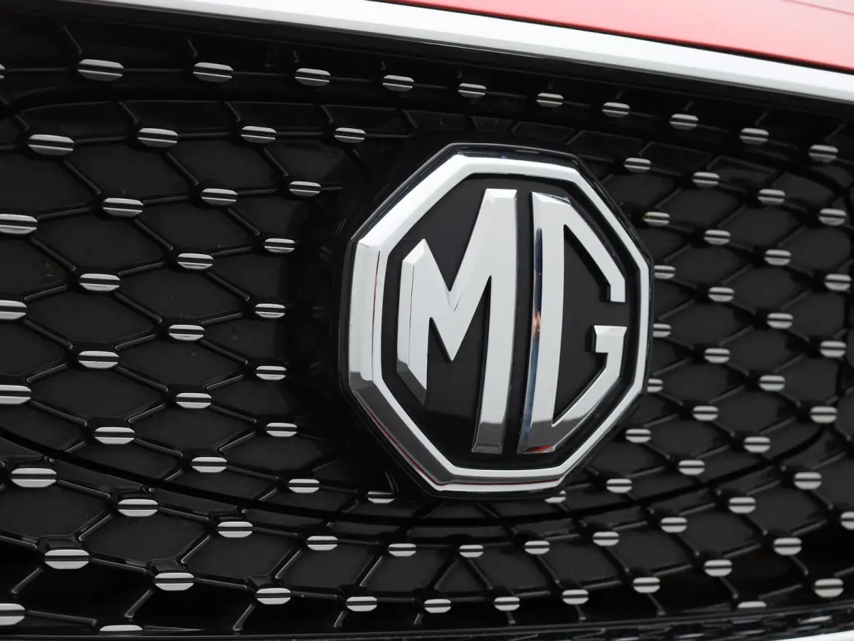 MG Luxury 45 kWh | SOH 97.09% | ACHTERUITRIJCAMERA | PANORAMA | NAVIGATIE | CLIMATE CONTROL | STOELVERWARMING | PARKEERSENSOREN |
