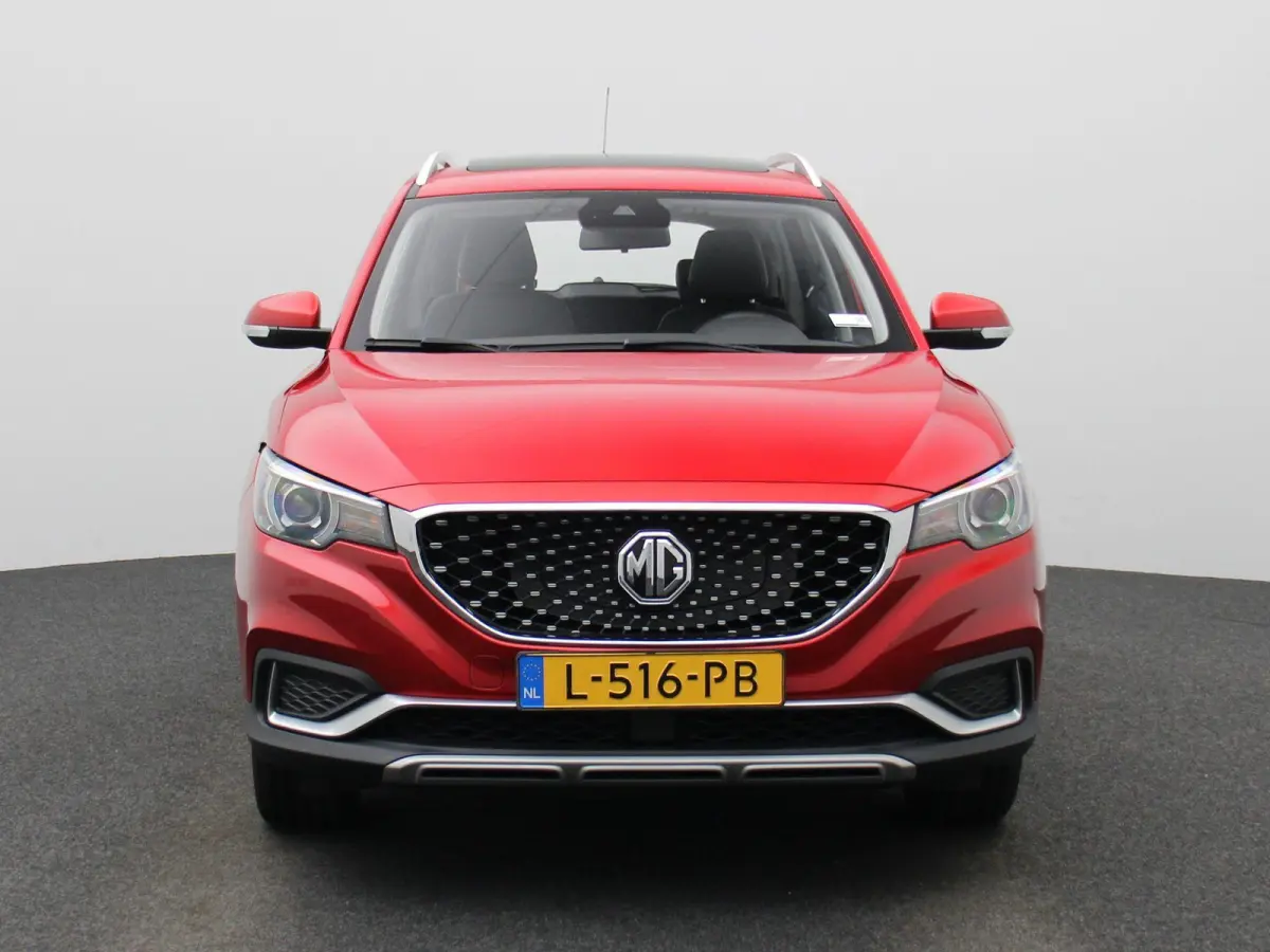 MG Luxury 45 kWh | 97.09 | ACHTERUITRIJCAMERA | PANORAMA | NAVIGATIE | CLIMATE CONTROL | STOELVERWARMING | PARKEERSENSOREN |