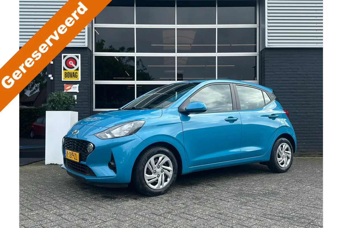 1.0 Comfort Smart, Airco, Bluetooth, Carplay, Camera, Cruise, Lane, Navi, PDC, NAP