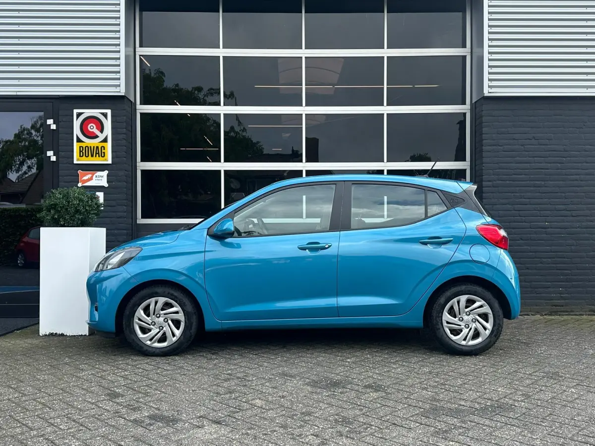 1.0 Comfort Smart, Airco, Bluetooth, Carplay, Camera, Cruise, Lane, Navi, PDC, NAP
