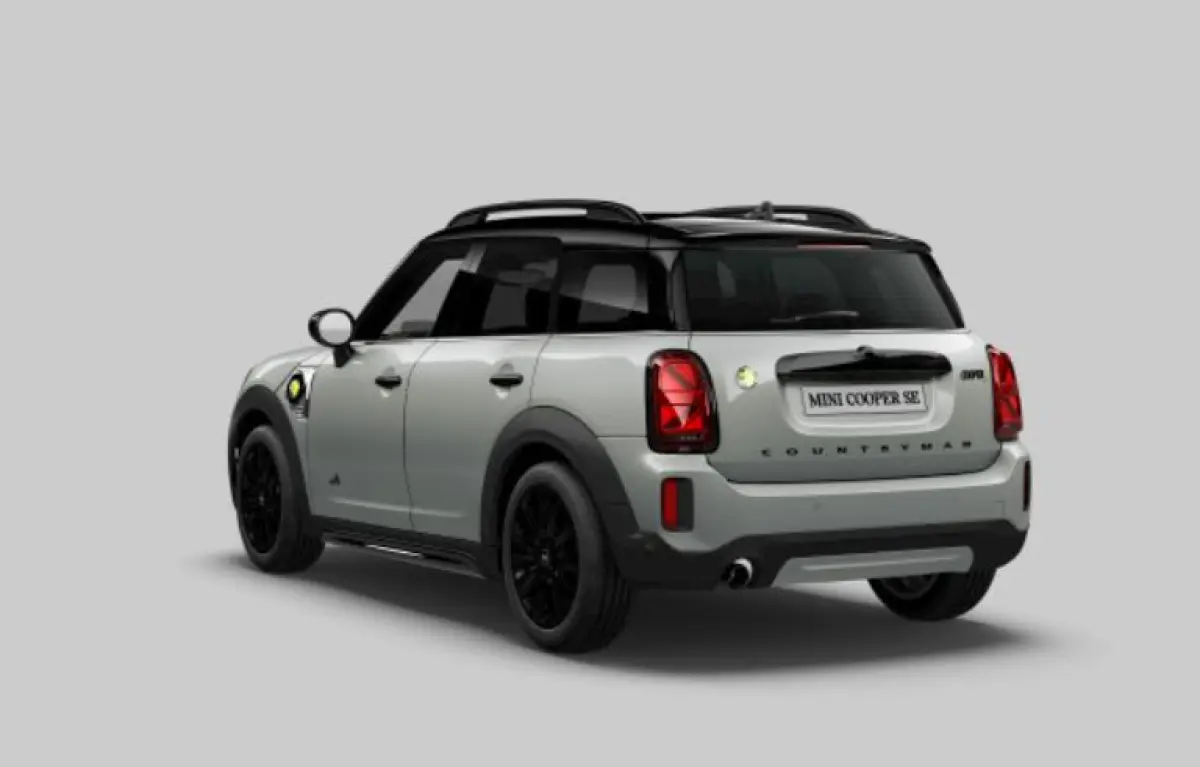 Cooper ALL4 Active Cruise Control - Elektrisch verwarmbare/verstelbare stoelen - Comfort acces - Getinte Ruiten - Driving Assistant - Elektrisch inklapbare buitenspiegels -