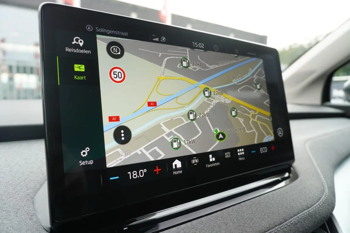 60 180pk | Achteruitrijcamera | Park Assist | PDC Voor & Achter | Navigatie