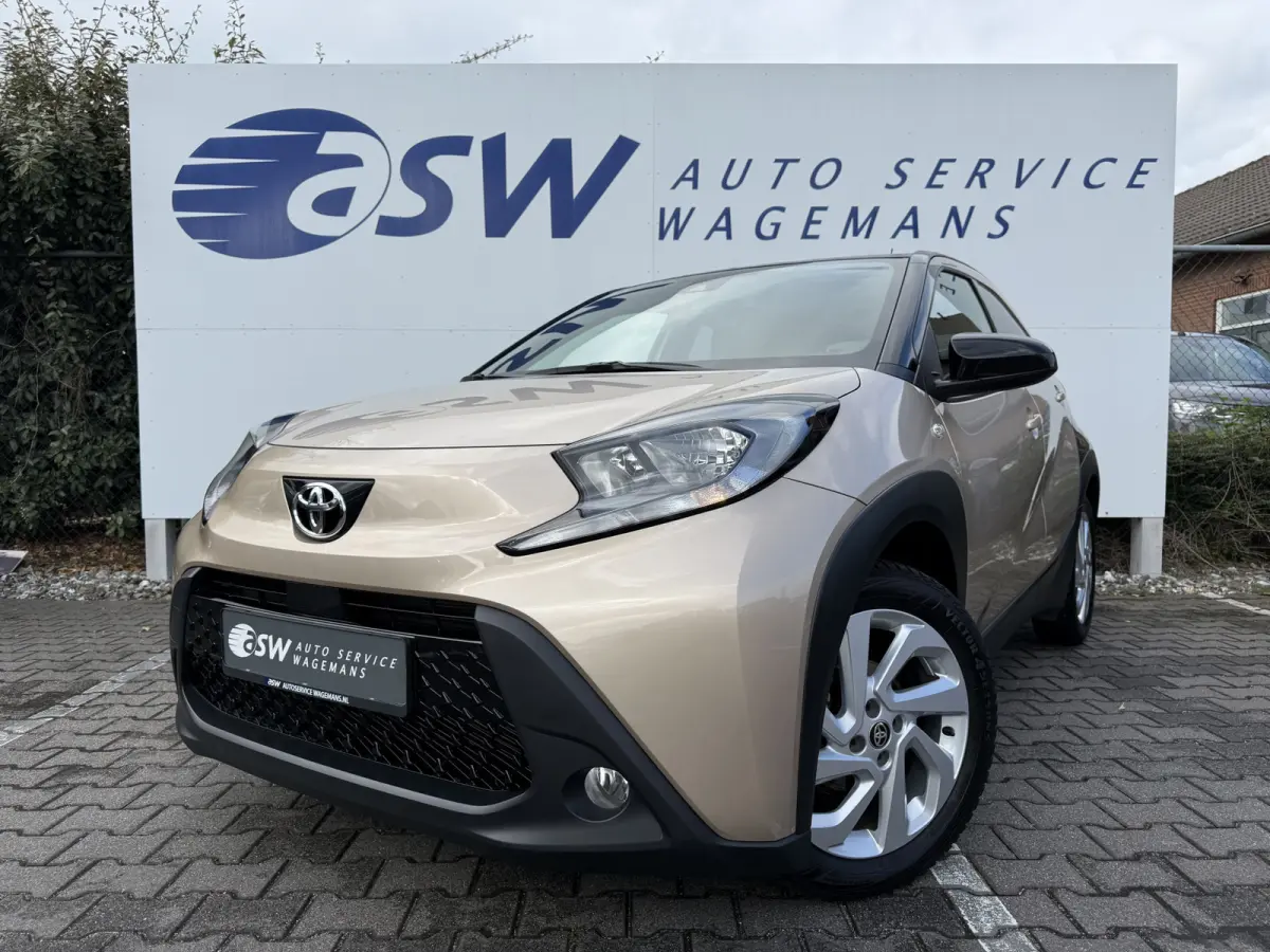 1.0 VVT-i S-CVT Pulse | CarPlay | ACC | Camera | DAB+