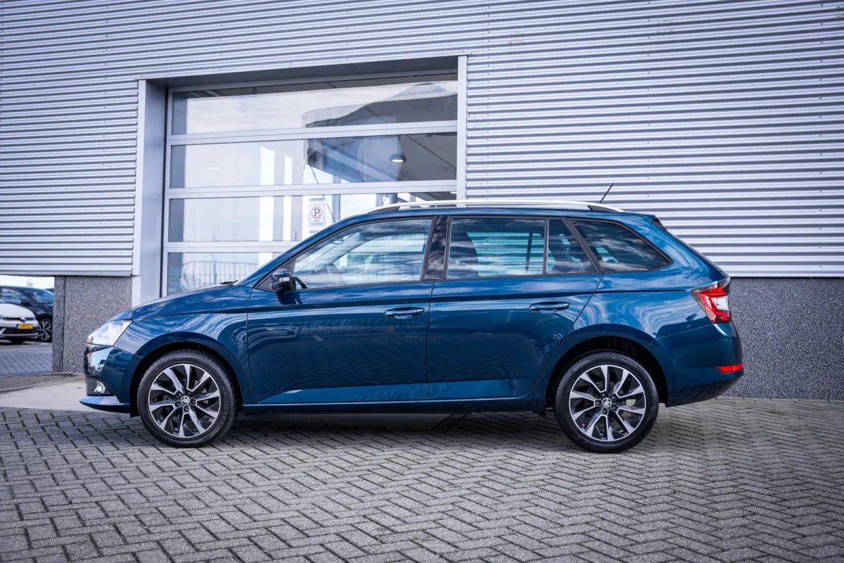 1.0 TSI Business Edition | Airco (automatisch) | Cruise control | Lichtmetalen velgen 16"