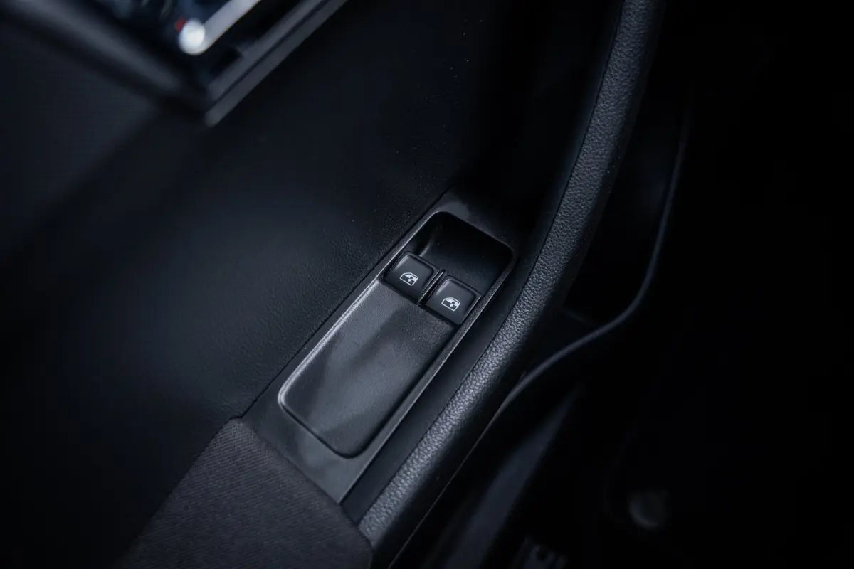 1.0 TSI Business Edition | Airco (automatisch) | Cruise control | Lichtmetalen velgen 16"
