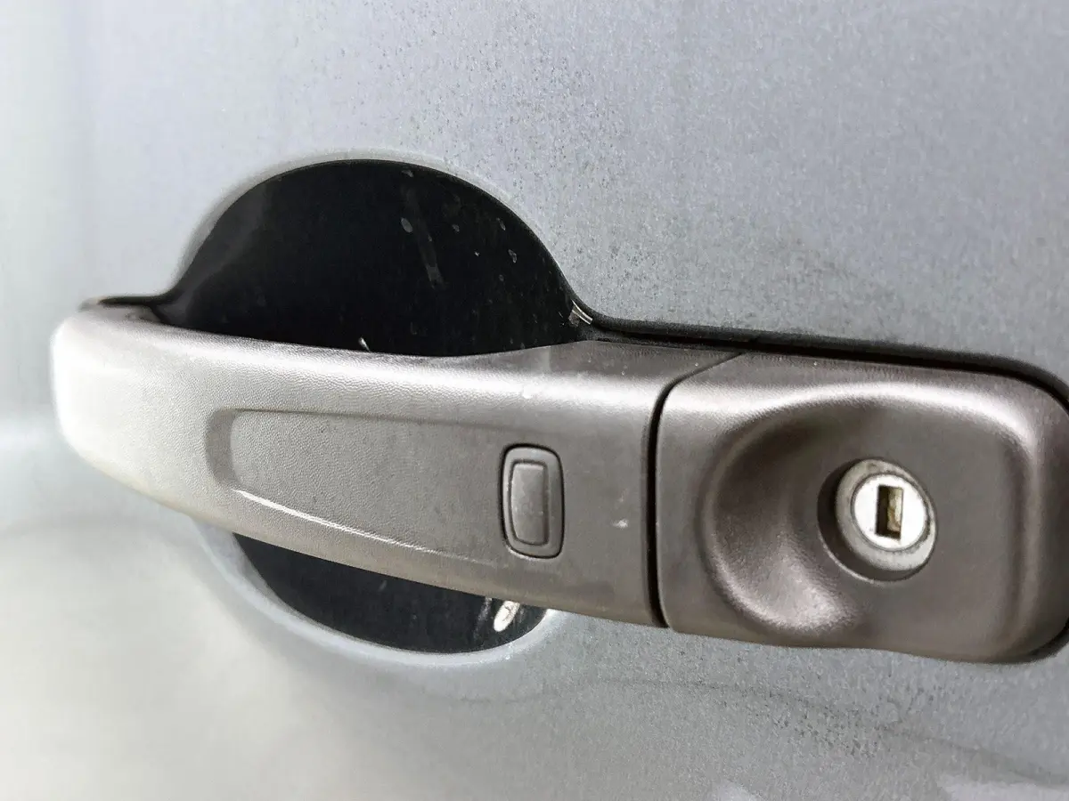 2.0 Blue dC1 150PK L2H1 Dubbele Cabine Automaat Navigatie Airco Lichtmetalen velgen Betimmering Trekhaak Camera Parkeer sensoren Dab