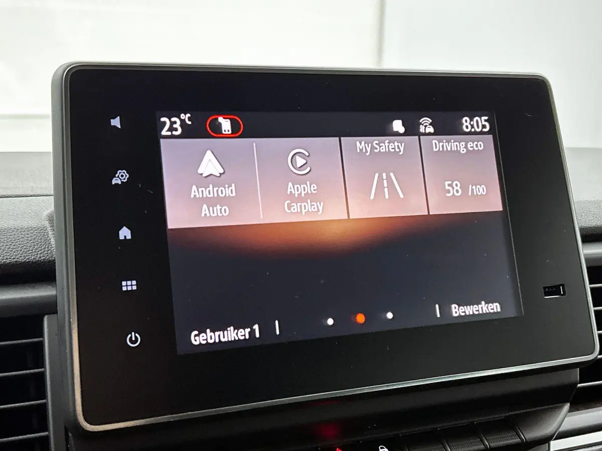 2.0 Blue dC1 150PK L2H1 Dubbele Cabine Automaat Navigatie Airco Lichtmetalen velgen Betimmering Trekhaak Camera Parkeer sensoren Dab