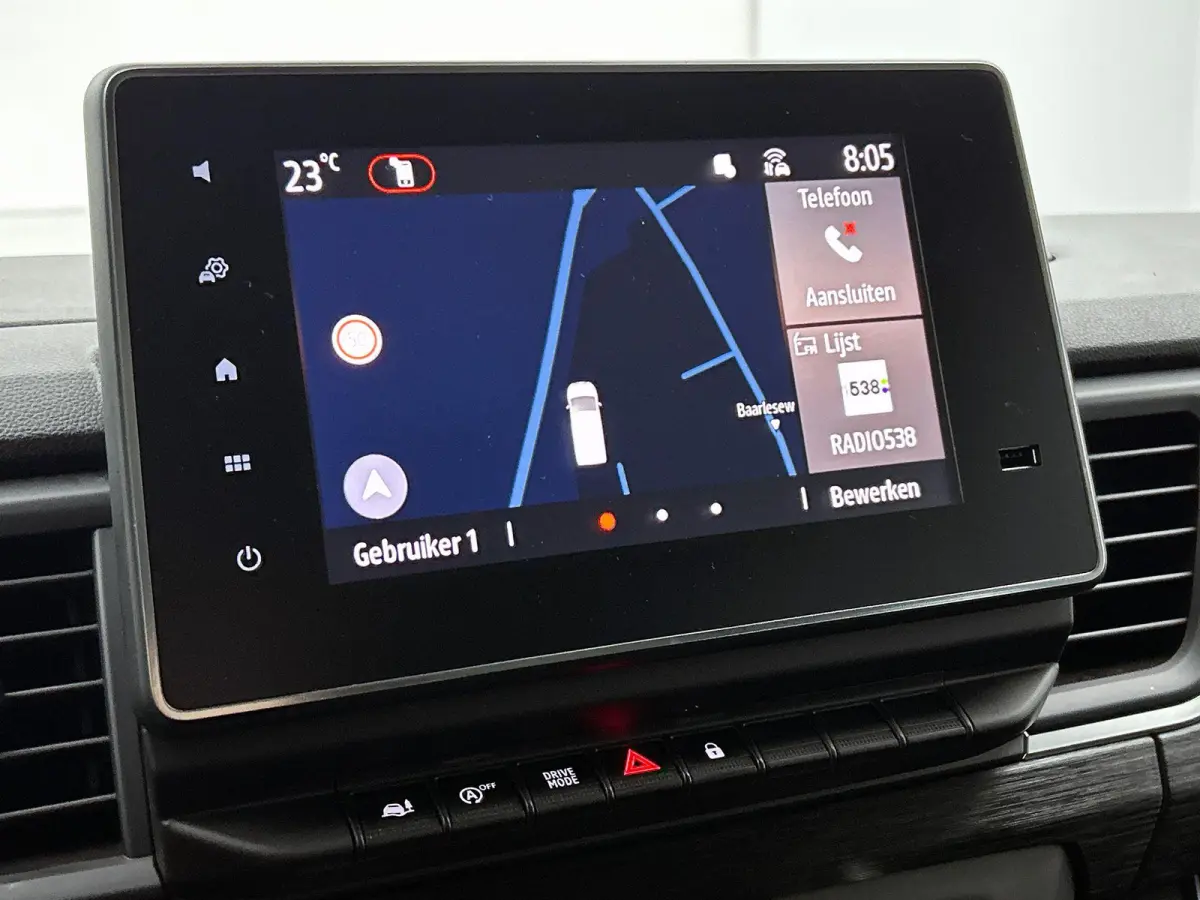 2.0 Blue dC1 150PK L2H1 Dubbele Cabine Automaat Navigatie Airco Lichtmetalen velgen Betimmering Trekhaak Camera Parkeer sensoren Dab