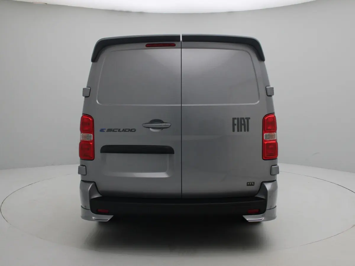 L3 DC 75 kWh | STX Uitvoering | Lichtmetalen Velgen | Lederen Stoelbekleding | Parkeercamera Achter |