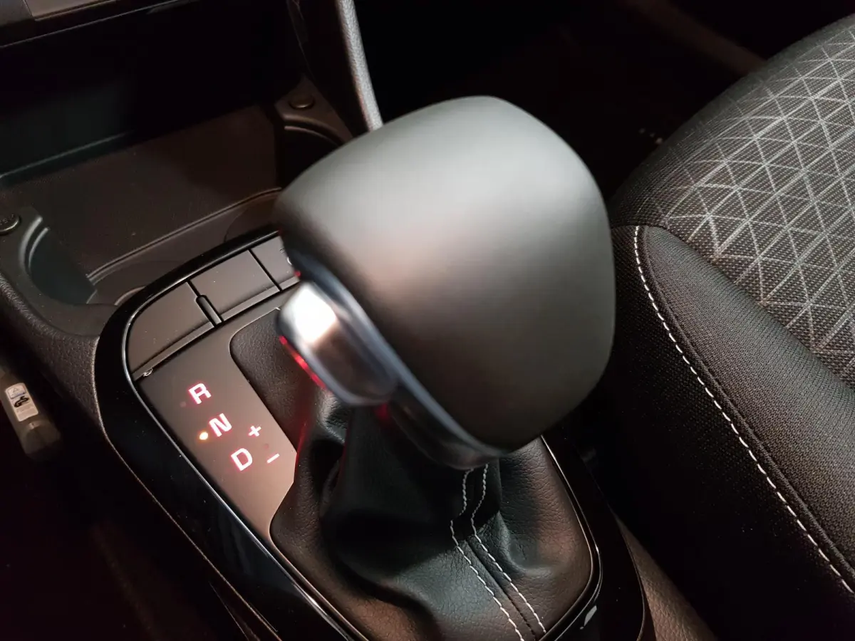 1.0 DPi Automaat DynamicLine Navigatie Apple Carplay / Android Auto Airco Camera DAB Lichtmetalen velgen Cruise Control Bluetooth