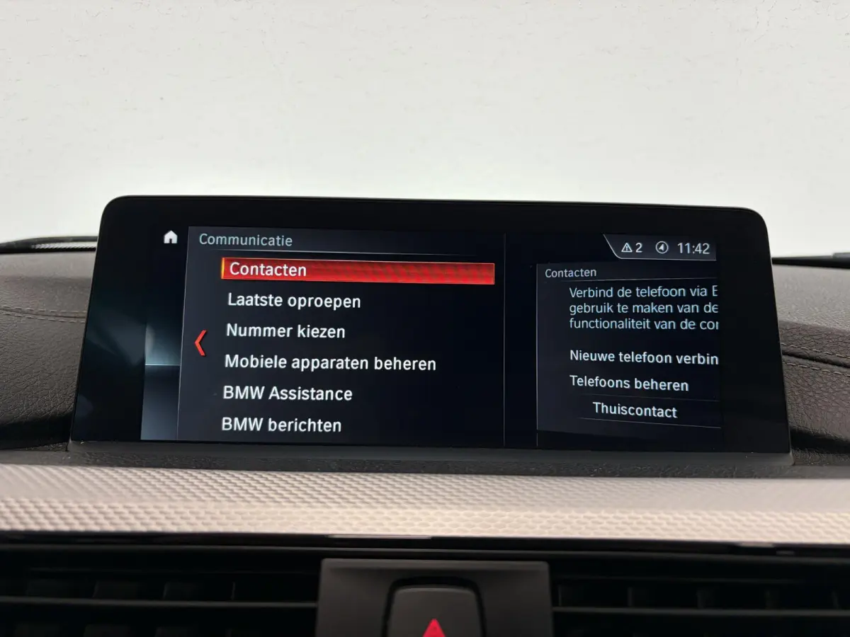 318i M Sport Edition Navigatie Climate control Lederen bekleding