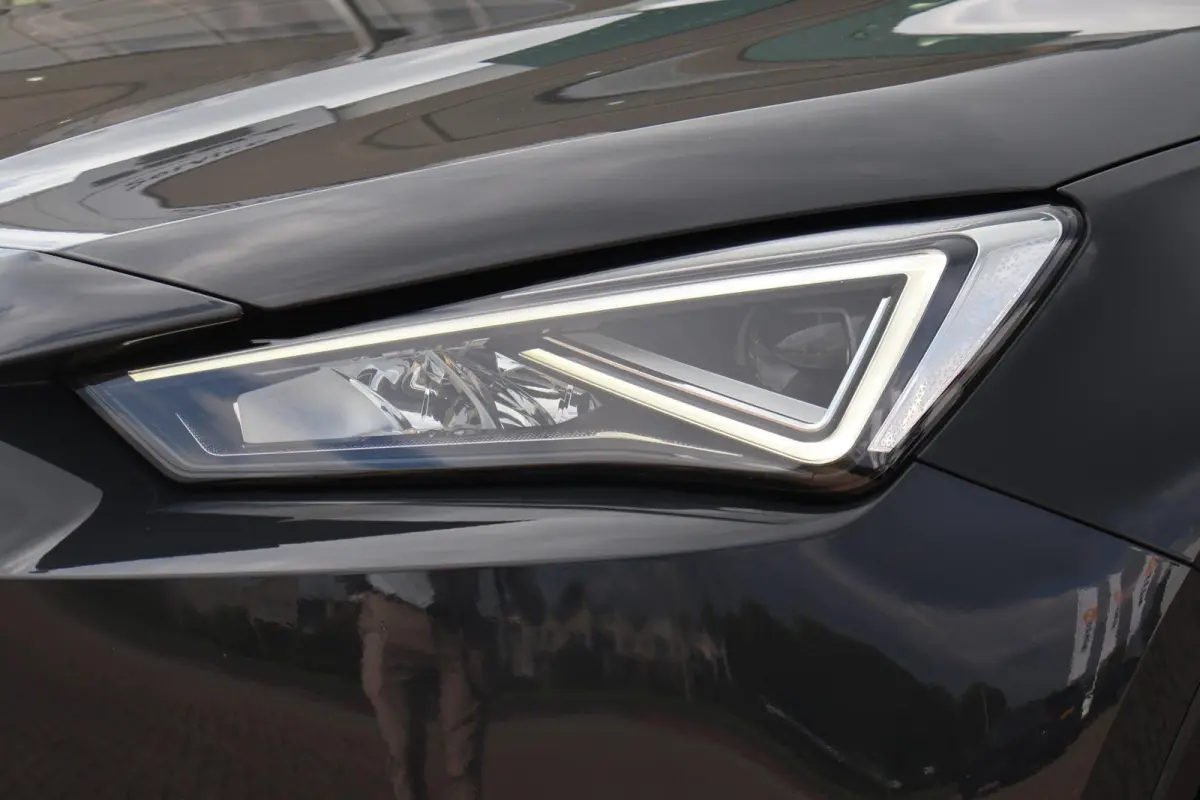 1.5 TSI 150pk DSG Style Business Intense 7p. | Trekhaak | Navigatie | Camera | Elektr. Achterklep